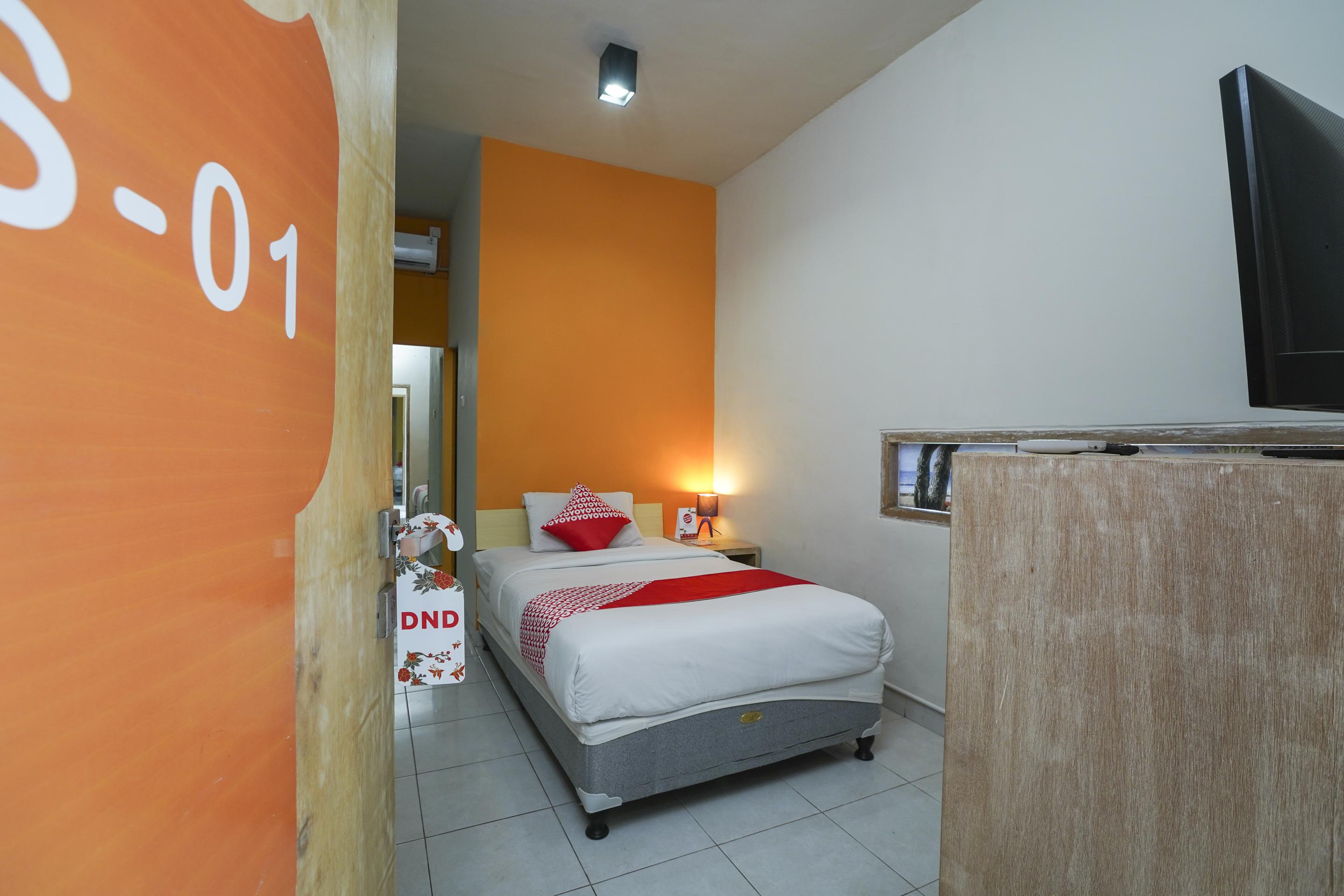 Cityzen Renon Hotel Denpasar Exteriör bild